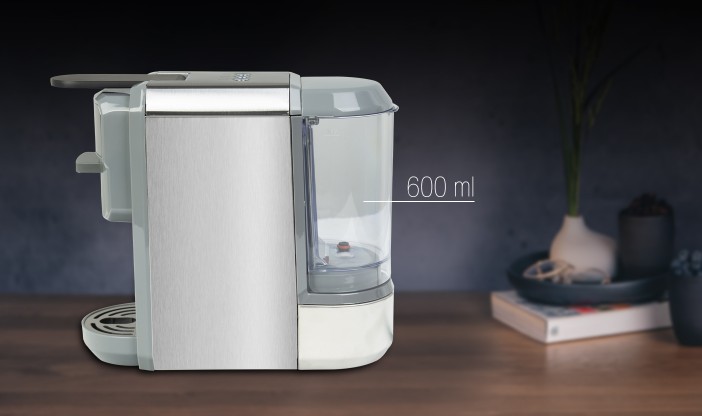 Espresso Sihirbazı: 600 ml'lik Su Haznesiyle Sınırsız Kahve Deneyimi!